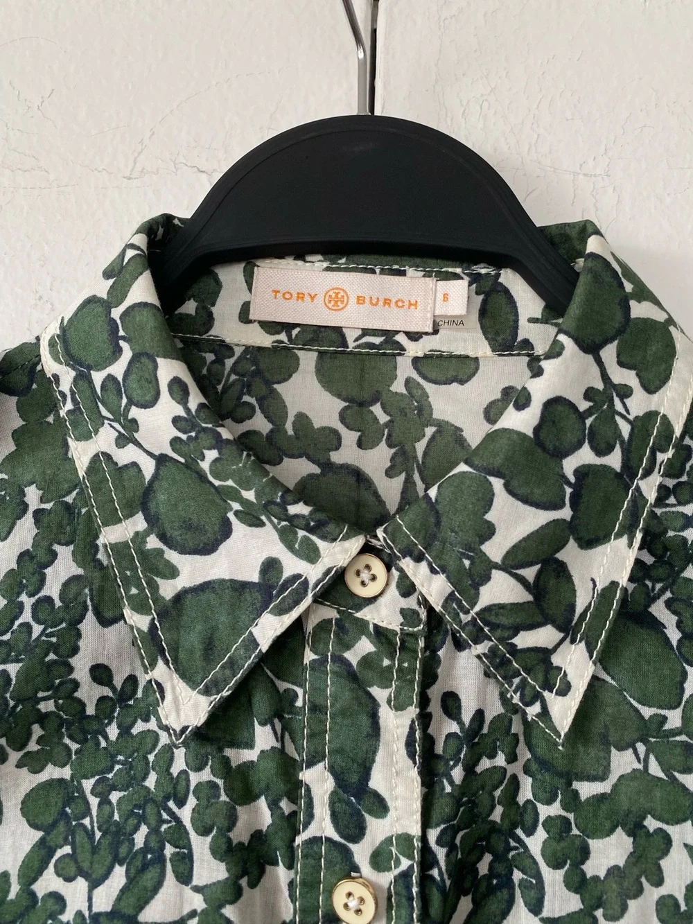 Tory Burch Womens Green White Vine Pattern Brigitte Button Up cotton top Size 6